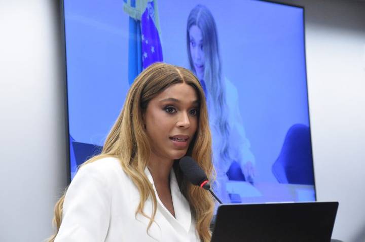 Comissão aprova isenção de tarifa de energia para abrigos de pessoas LGBTQIA+ e minorias