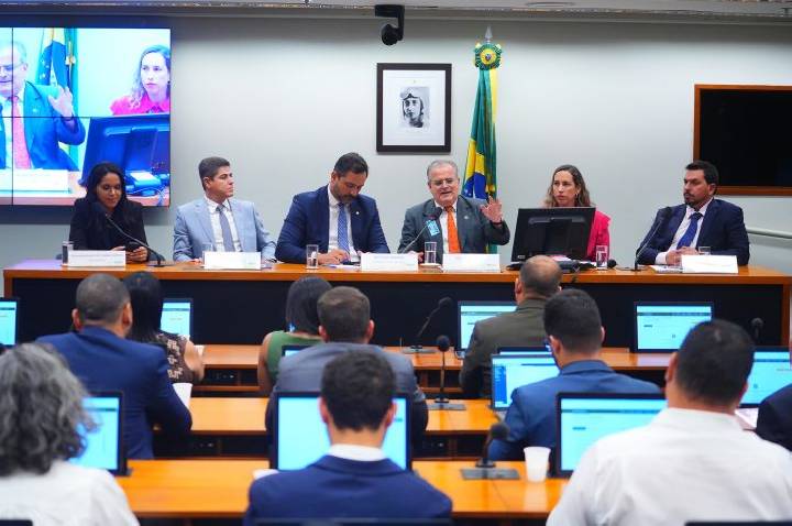 Debatedores pedem que STF garanta auxílio a vítimas de Brumadinho