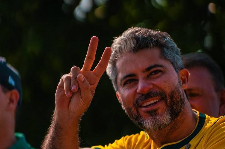 Dois institutos registram Marcos Rogério à frente na reta final em Rondônia