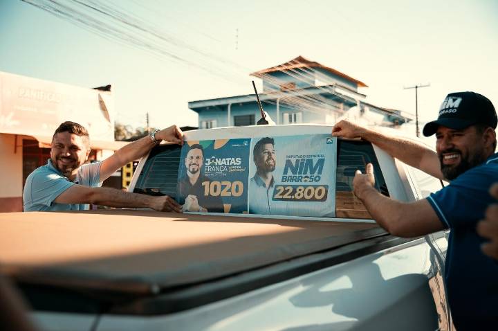 Jônatas França arrasta multidão e adesiva centenas de veículos no primeiro ato de campanha em Ji-Paraná