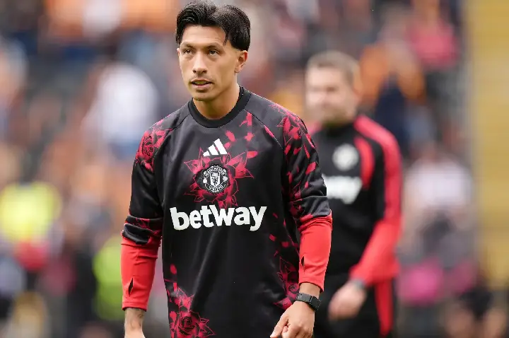 Lisandro Martínez atacou a diretoria do Manchester United e agora pode sofrer consequências