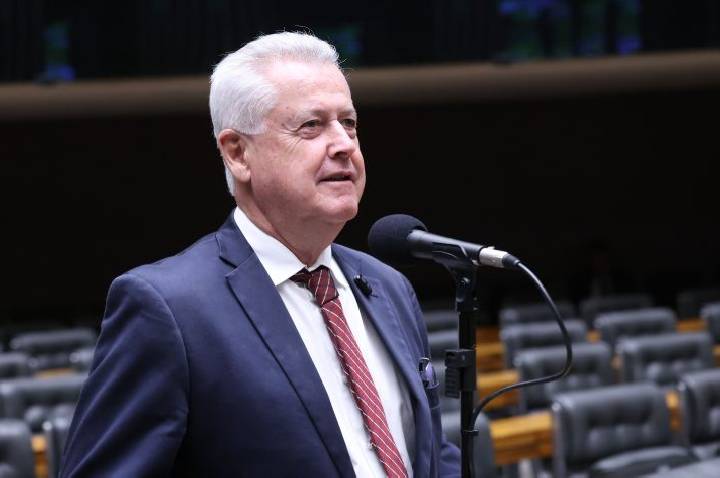 Projeto determina divulgação ativa de relatórios e prestações de contas de parcerias com o poder público