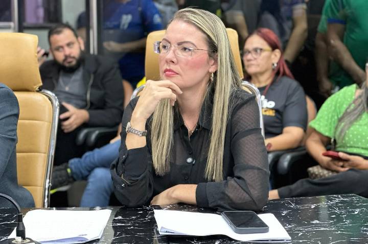 Vereadora Sofia Andrade cobra explicações sobre falta de medicamentos nas unidades de saúde de Porto Velho