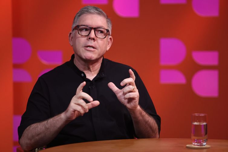 Cristianismo se afasta da mensagem de Jesus, diz pastor Ed René Kivitz