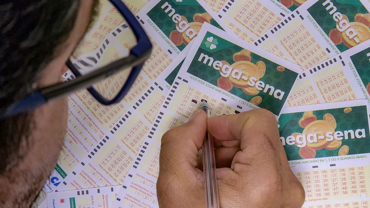 Mega-Sena sorteia nesta quinta-feira prêmio estimado em R$ 3,5 milhões