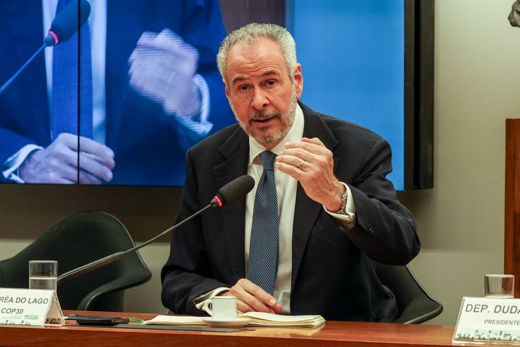 Presidente da COP30 ressalta importância da presença no evento global