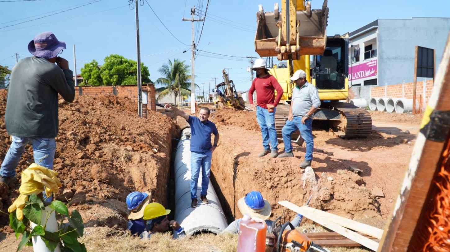 Cacoal recebe mais asfalto com apoio de Cirone Deiró