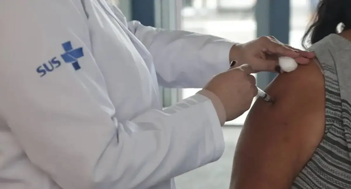 Vacinação em países vizinhos impacta a saúde do Brasil, diz Opas