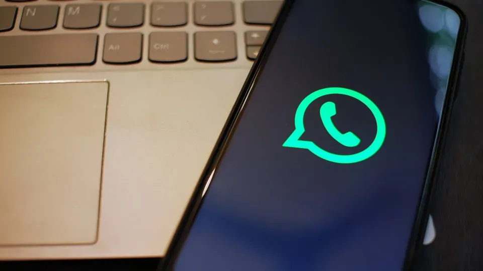WhatsApp Web vira porta de entrada para golpe que limpa conta bancária