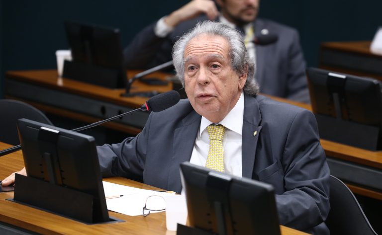 Comissão aprova projeto de incentivo ao setor cacaueiro brasileiro