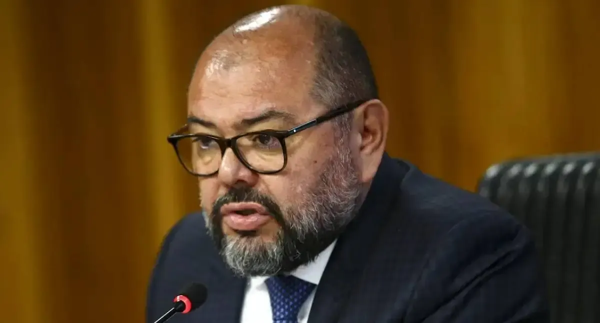 PF aponta ex-ministro de Bolsonaro como pilar de esquema de desvios no INSS