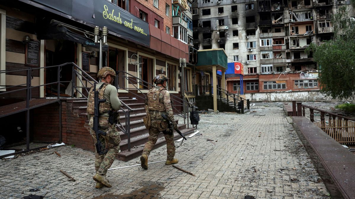 Rússia ataca sistema energético da Ucrânia e provoca cortes de energia