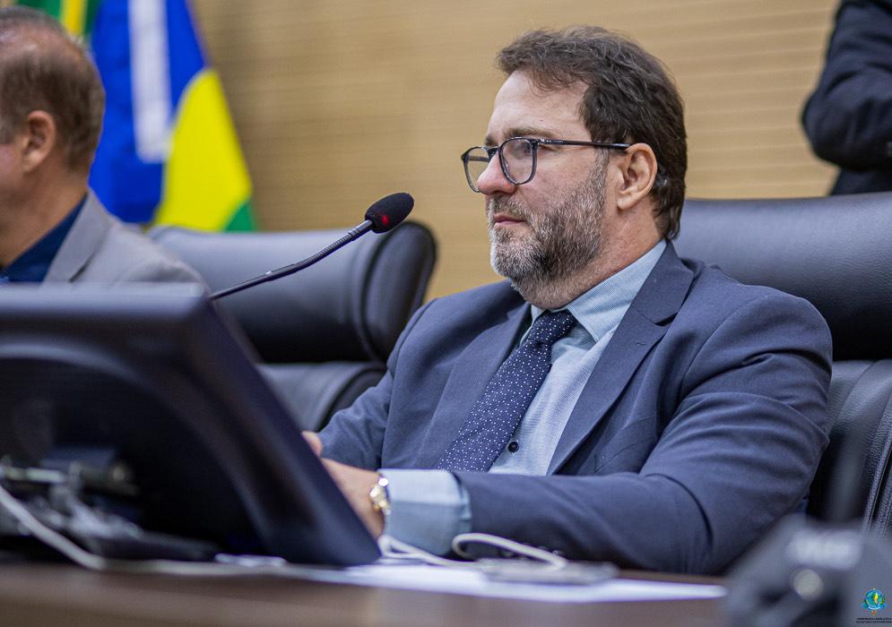Deputado Alex Redano indica implantação de lavanderias industriais em presídios de Porto Velho