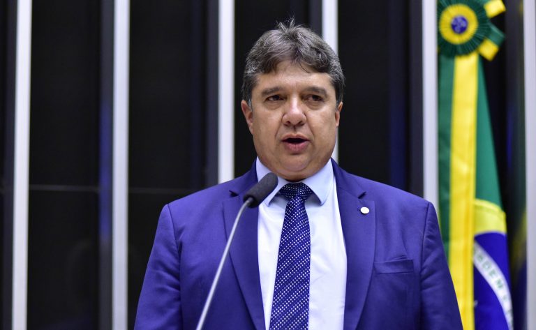 Comissão aprova projeto para criar regime especial de tributação para setor metroferroviário