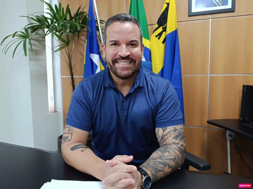 Campeão de diárias: irmão do governador é quem mais recebe no Detran-RO, que gastou R$ 9,8 milhões com viagens em dez meses