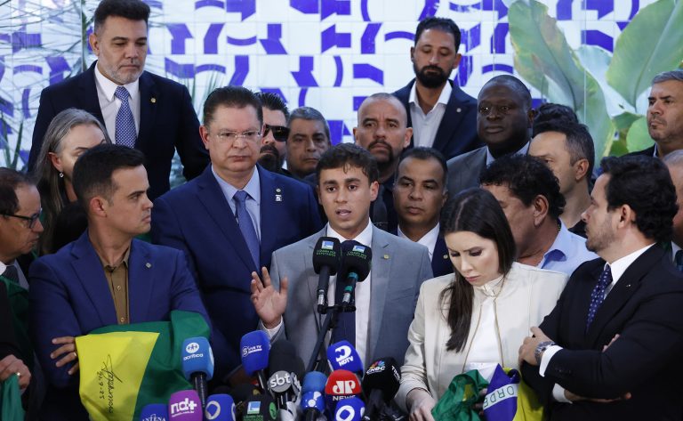 Confira o número de reeleitos, deputados de primeiro mandato e ex-deputados que voltam à Câmara