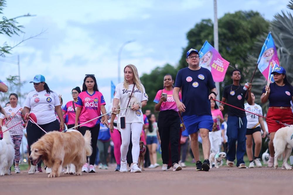 Ieda Chaves encerra campanha com Caminhada PET e reforça compromisso com a causa animal