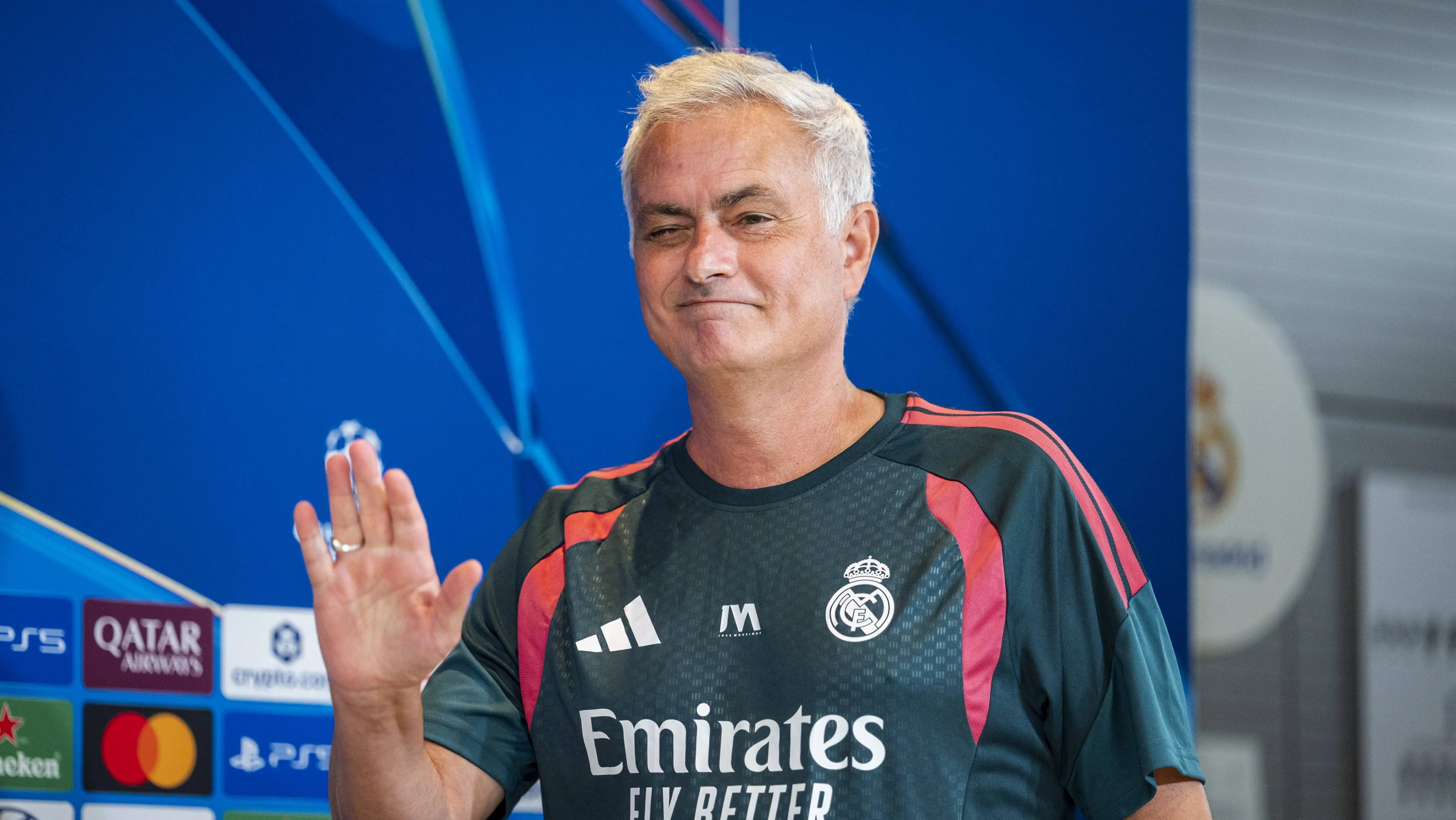 ‘Mourinho tinha razão, eu errei’: Zagueiro do Real Madrid se desculpa após polêmicas