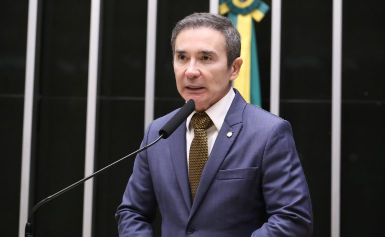 Projeto cria programa para proteger animais em aglomerações e ruídos intensos